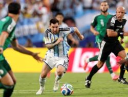 Messi Menggila! Hattrick Sang Kapten Antar Argentina Libas Aljazair Tanpa Ampun
