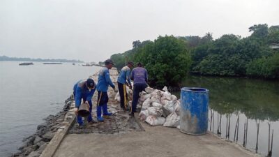 Pengecoran Tanggul Dermaga Pulau Untung Jawa Capai 57 Persen