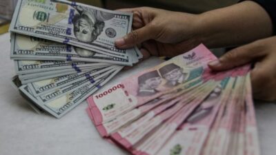 Rupiah Masih Keok di Rp17.885 per Dolar AS