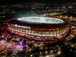 Jebolnya Benteng Azteca
