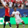 Brace Bellingham Selamatkan Inggris