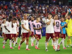 Spanyol Buyarkan Mimpi Prancis