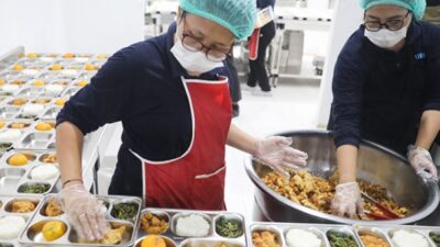 MBG untuk Siswa Keluarga Mampu Bakal Dihentikan? BGN Masih Lakukan Kajian