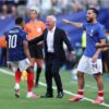 Dua Gol Mbappe Singkirkan Swedia
