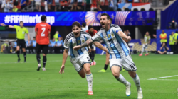 Argentina Lolos dari Lubang Jarum