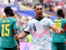 Dwigol Tielemans Selamatkan Belgia
