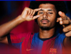 Barca Perkenalkan Karim Adeyami