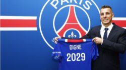PSG Umumkan Kembalinya Lucas Digne
