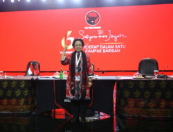 Mega Ingatkan Kader PDIP Dekati Rakyat Jangan untuk Minta Suara Saja
