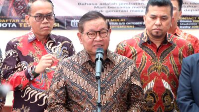 Pram Persilakan Masyarakat Pati Lakukan Aksi Unjuk Rasa