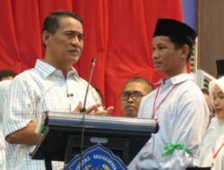 Ditinggal Ayah Sejak Kecil, Kisah Maba Unismuh Ini Bikin Mentan Amran Terharu