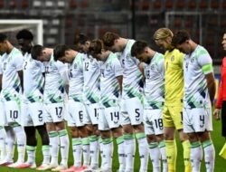 Pemain Republik Irlandia Tolak Jabat Tangan dengan Pemain Israel