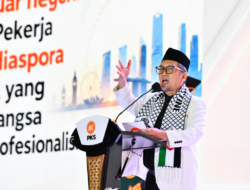 PKS Instruksikan Pejabat Publiknya Sisihkan Gaji untuk Bantu Masyarakat Terdampak Karhutla