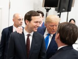 Demokrat AS Investigasi Investasi Mantu Trump di Perusahaan Pemasok Militer Israel